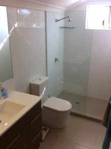 Churchands Avenue - ensuite and bathroom